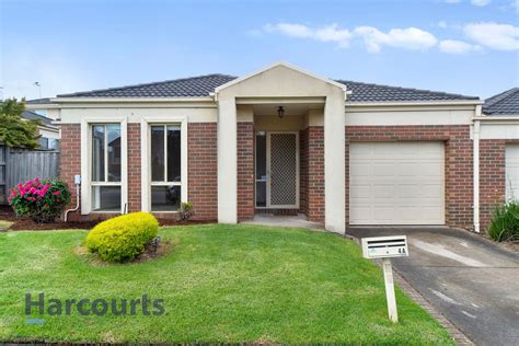 Rental properties & real estate for rent in Carrum Downs, VIC 3201.